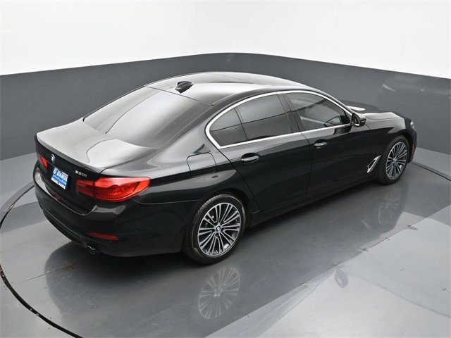 Used 2018 BMW 530i image 17