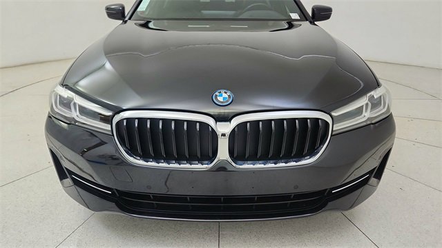 Used 2023 BMW 530e xDrive w/ Premium Package image 8
