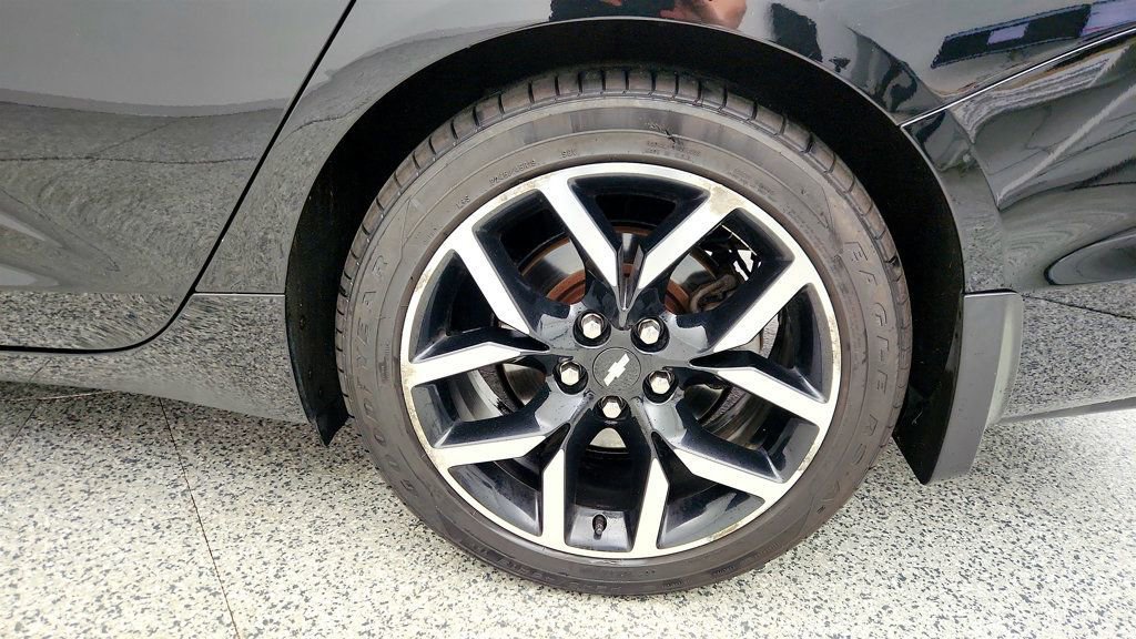 Used 2017 Chevrolet Impala Premier image 9