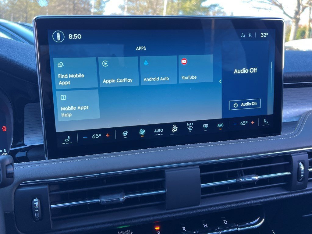 New 2026 Lincoln Corsair Premiere AWD/4WD image 14