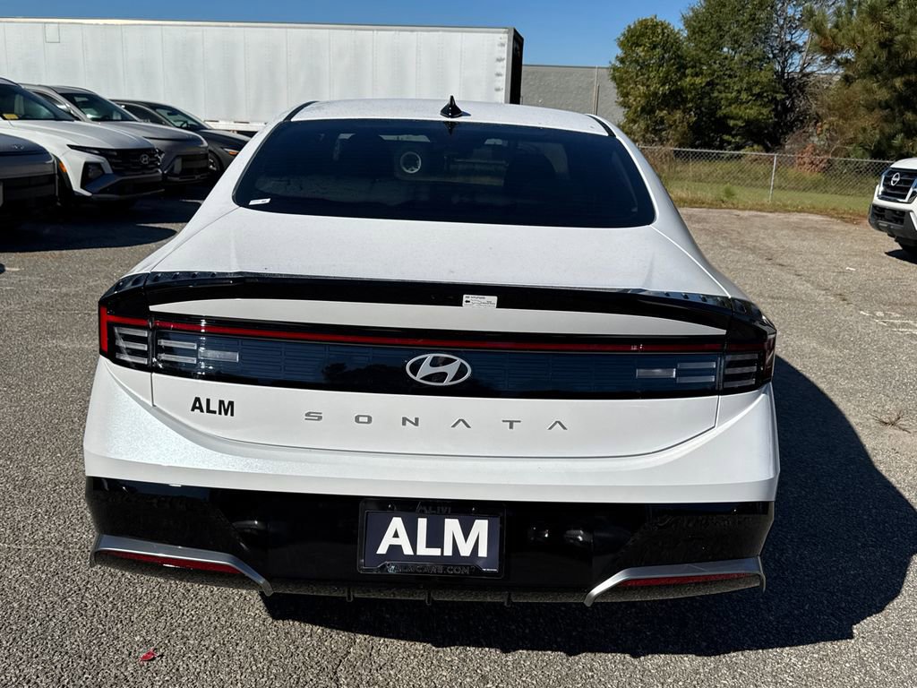 New 2026 Hyundai Sonata SEL video 4