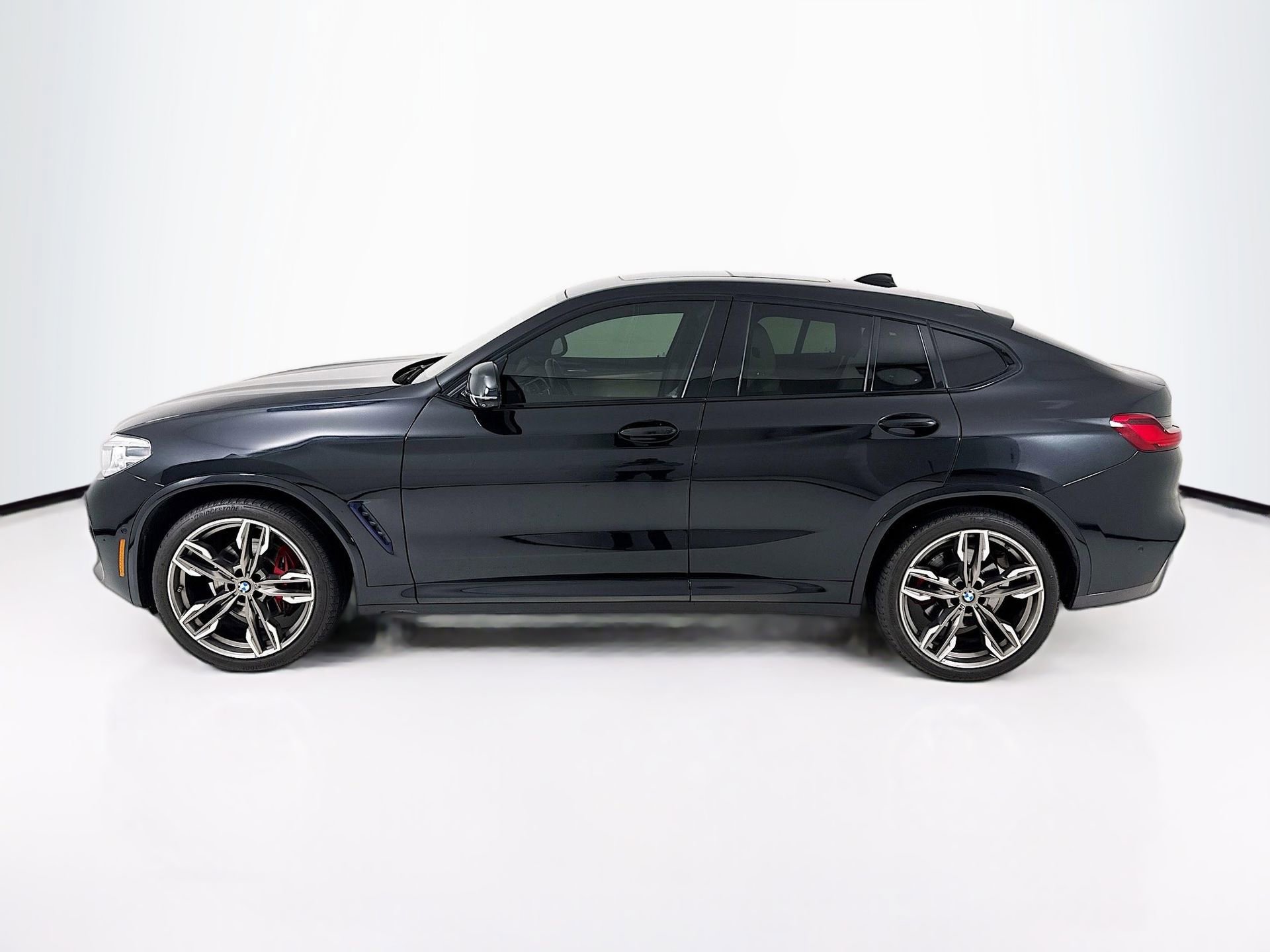 Used 2021 BMW X4 M40i w/ Premium Package image 5