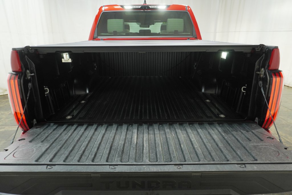 Certified 2022 Toyota Tundra Capstone AWD/4WD image 6