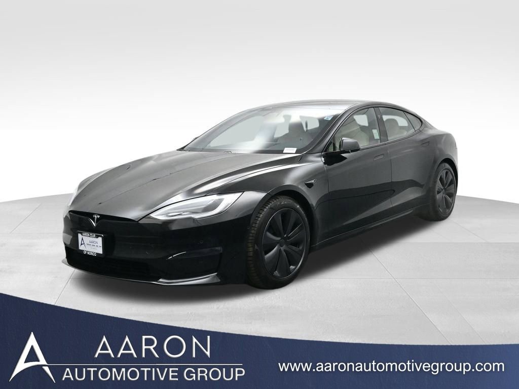 Used 2021 Tesla Model S Plaid image 1