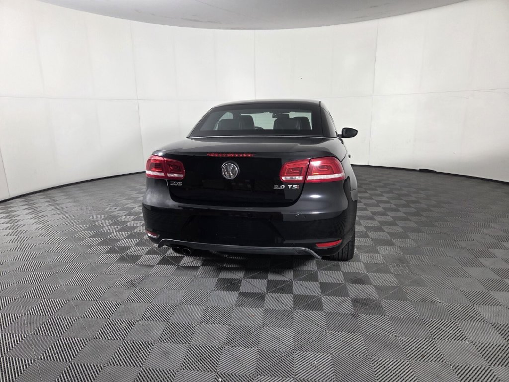 Used 2016 Volkswagen Eos Komfort FWD image 5