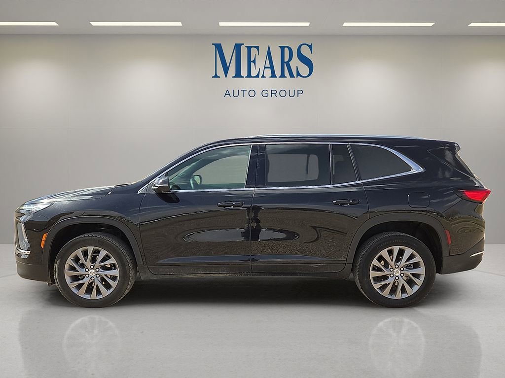 Used 2025 Buick Enclave Preferred image 2