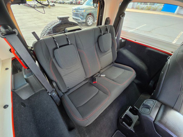 Used 2018 Jeep Wrangler Rubicon AWD/4WD image 19