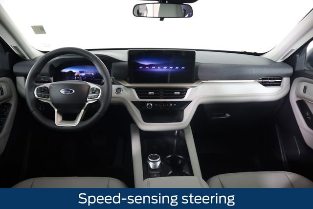 New 2026 Ford Explorer Active image 24