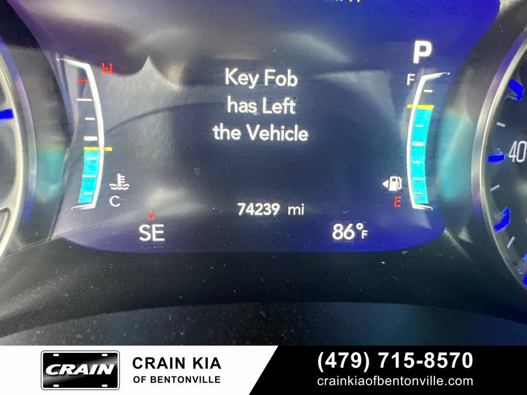Used 2021 Chrysler Pacifica Touring w/ S Appearance Package FWD image 17