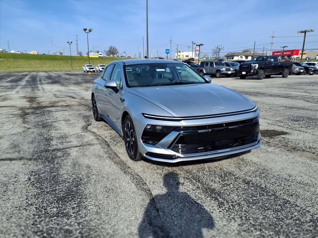 Used 2025 Hyundai Sonata SEL image 4