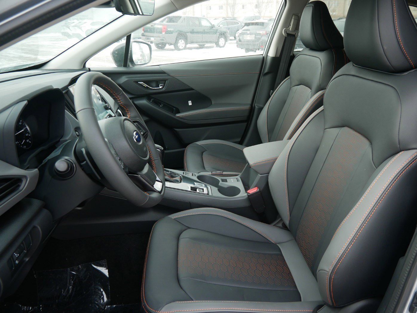 New 2025 Subaru Crosstrek 2.5i Limited w/ Popular Package #3A image 6