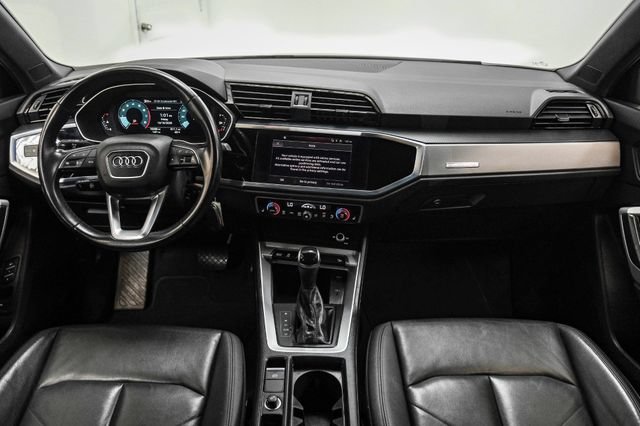 Used 2022 Audi Q3 2.0T Premium AWD/4WD image 17