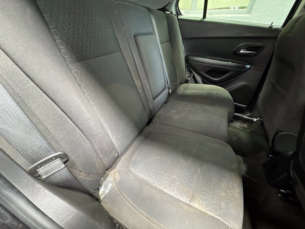 Used 2020 Chevrolet Trax LS w/ Tint and Cruise Package FWD image 20