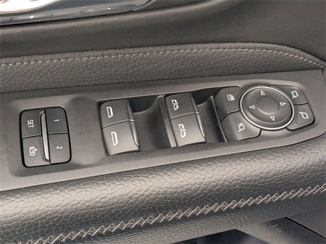 Certified 2023 GMC Yukon Denali image 12