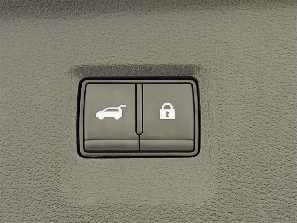 Used 2023 INFINITI QX60 Luxe w/ Cargo Package image 13