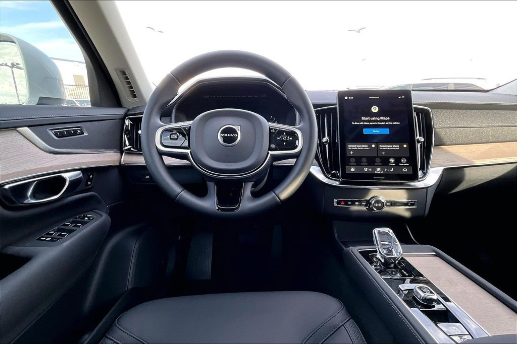 New 2026 Volvo XC90 B6 Core AWD/4WD image 13