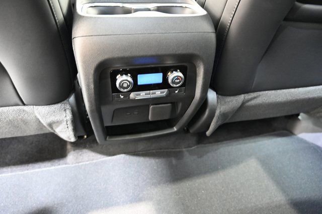 New 2026 GMC Acadia Elevation w/ Elevation Premium Package image 25