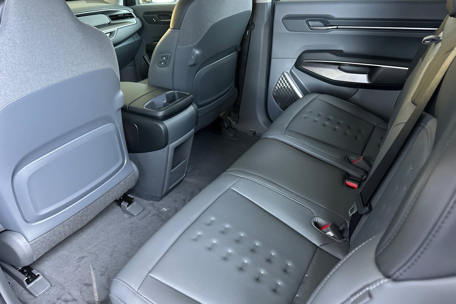 New 2026 Kia EV9 Wind AWD/4WD image 12