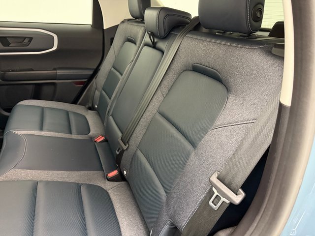 Used 2021 Ford Bronco Sport Outer Banks w/ Outer Banks Package image 11