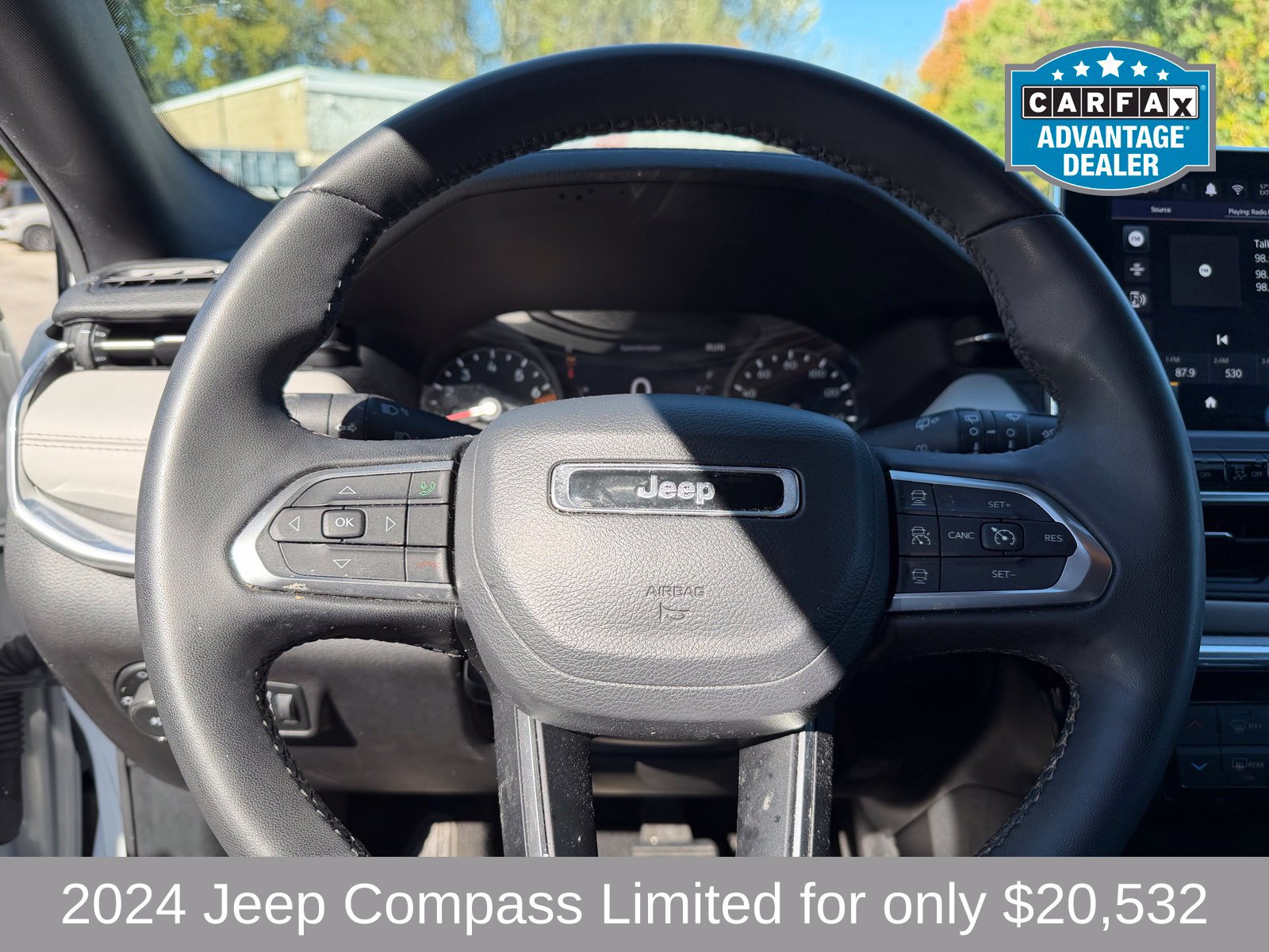 Used 2024 Jeep Compass Limited AWD/4WD image 11