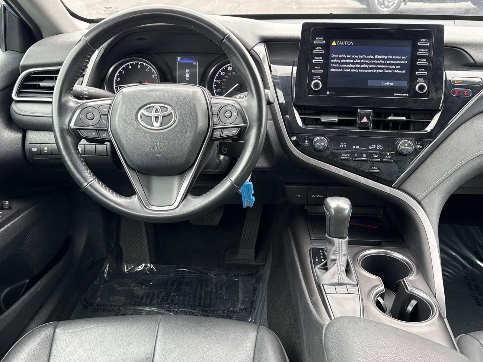 Used 2023 Toyota Camry SE image 8