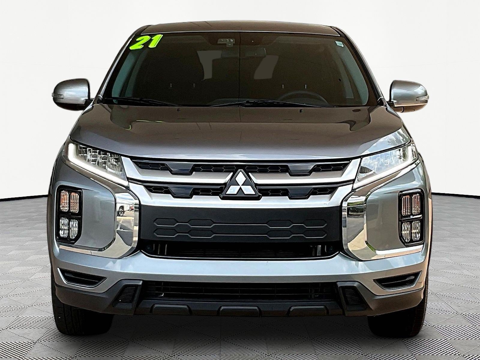 Used 2021 Mitsubishi Outlander Sport SE FWD image 2