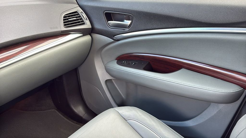 Used 2015 Acura MDX SH-AWD w/ Technology Package image 31