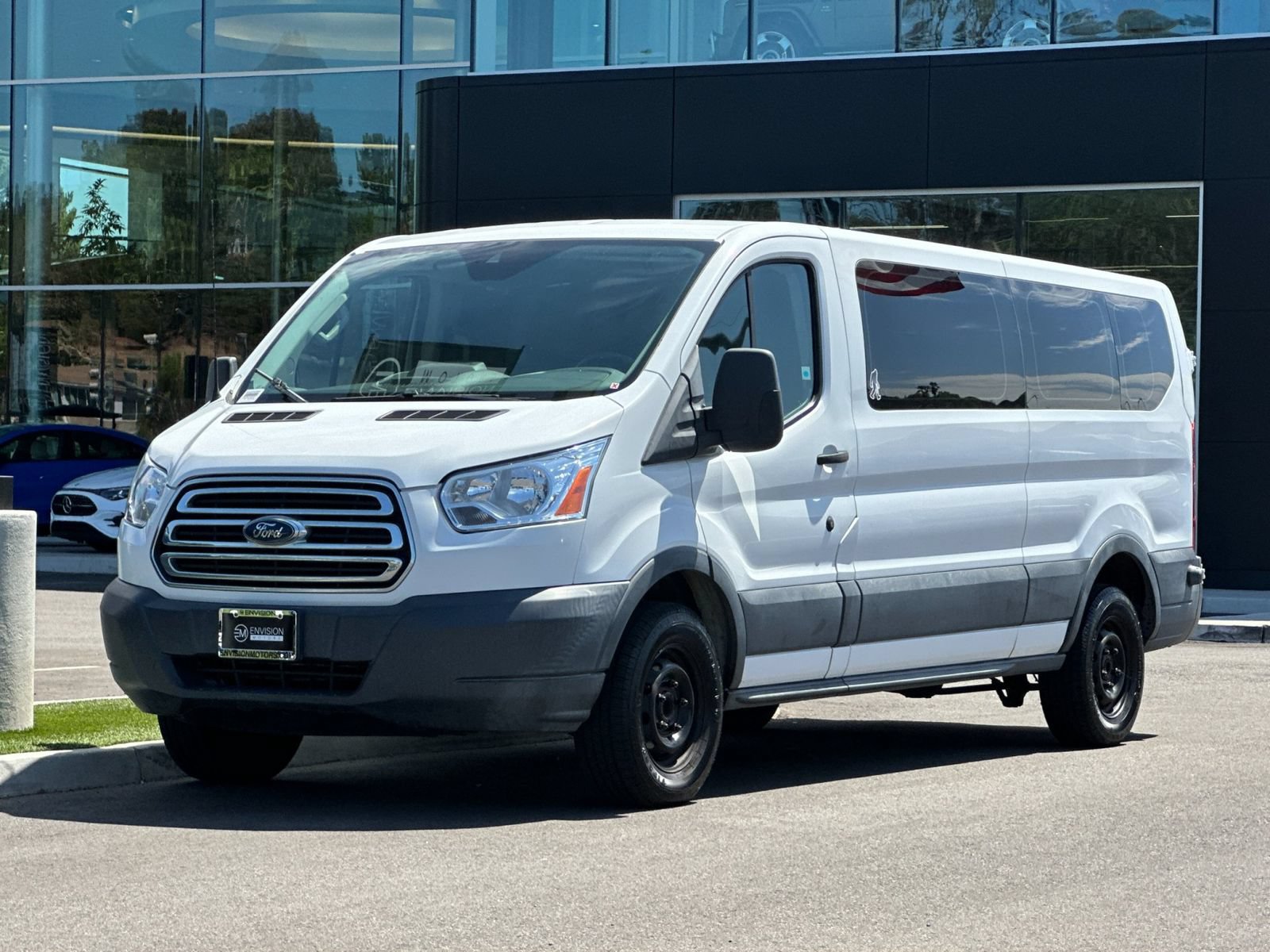 Used 2018 Ford Transit 350 XLT RWD image 7