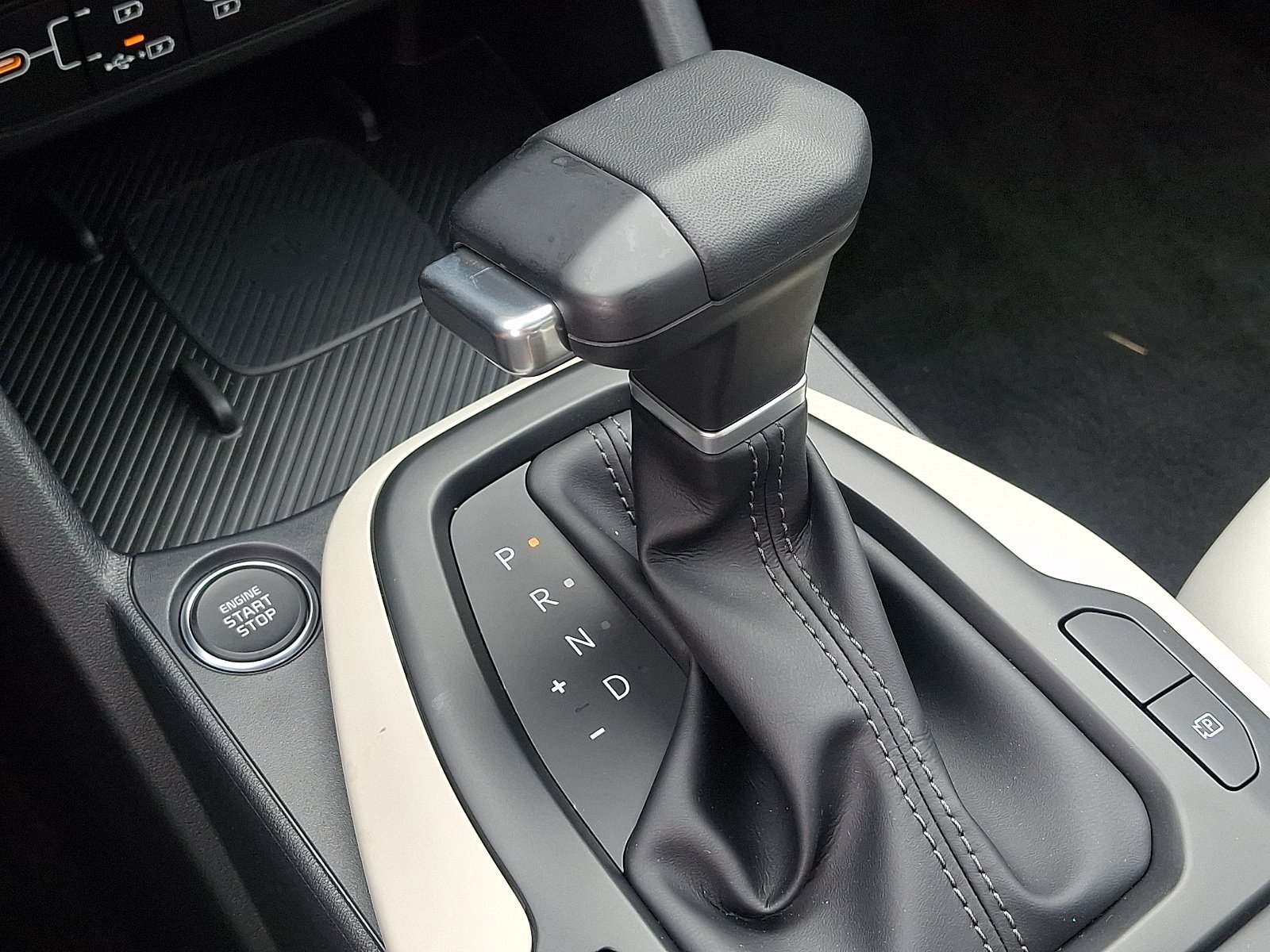 New 2026 Kia K4 GT-Line Turbo FWD image 11