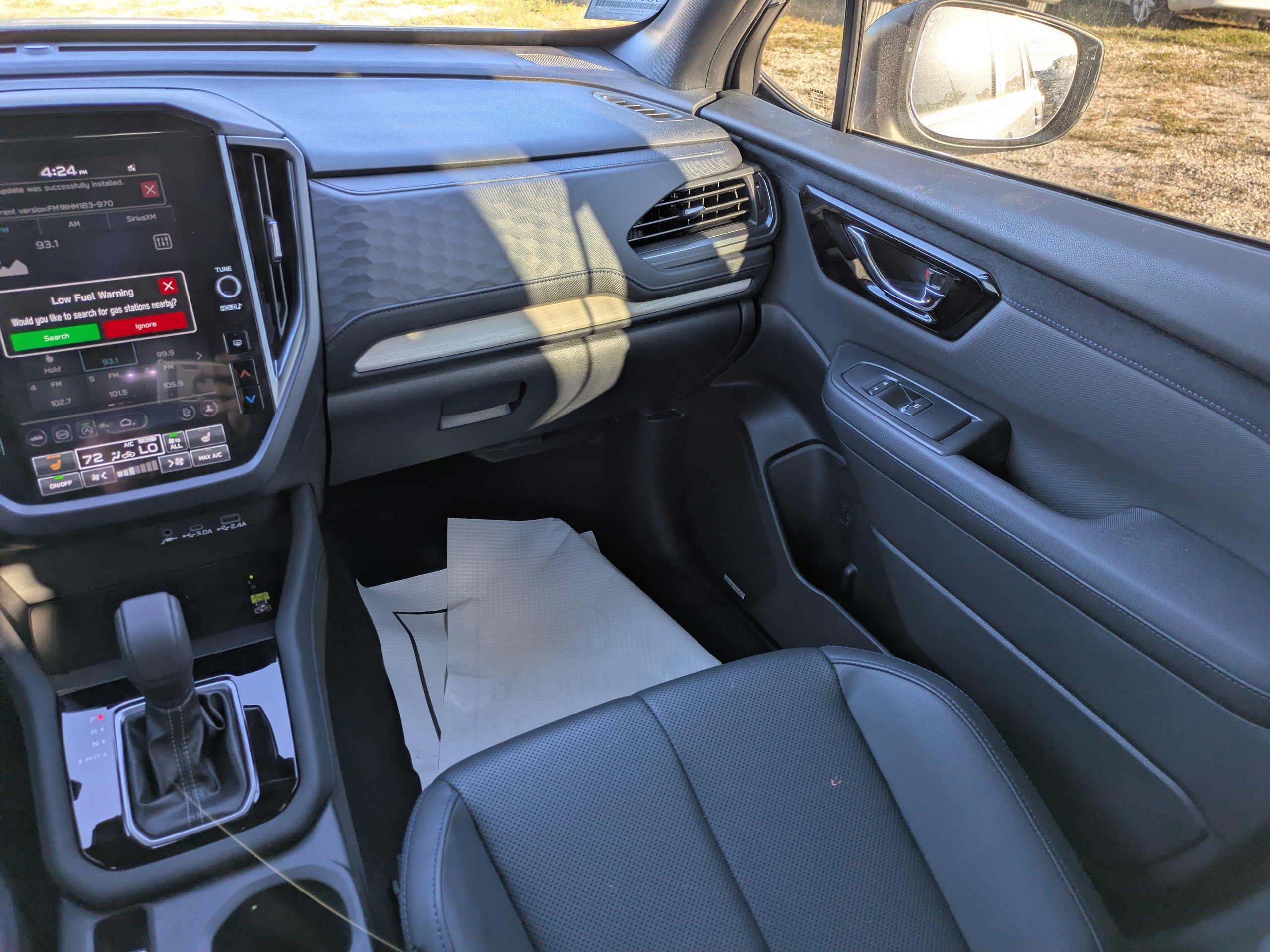Used 2025 Subaru Forester Limited AWD/4WD image 17