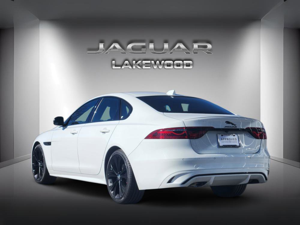 Certified 2024 Jaguar XF R-Dynamic SE image 3
