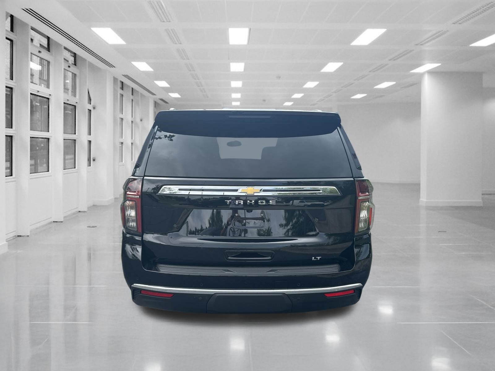 Used 2024 Chevrolet Tahoe LT w/ LT Signature Package AWD/4WD image 6