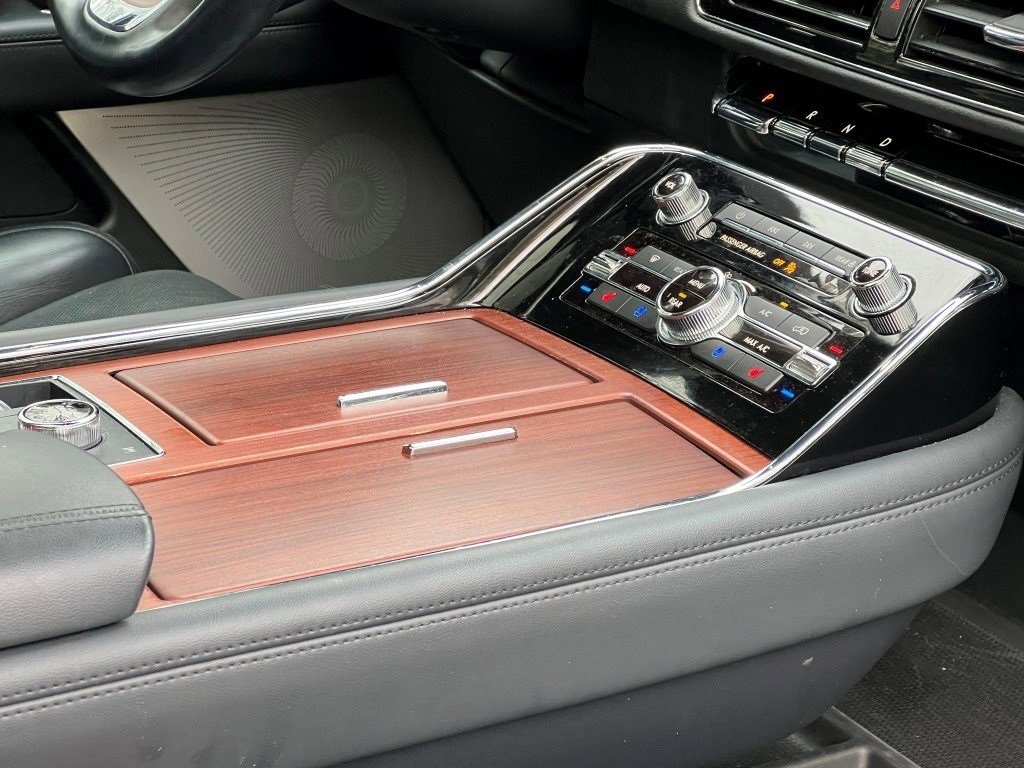 Certified 2023 Lincoln Navigator Reserve image 12