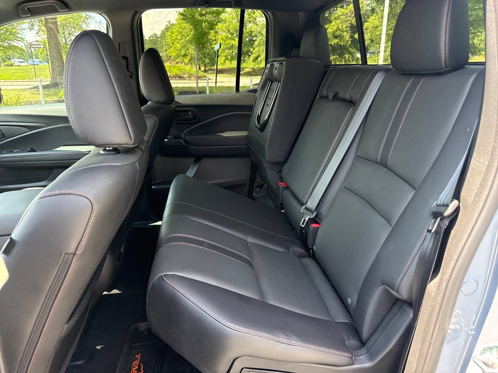 Used 2025 Honda Ridgeline TrailSport image 32
