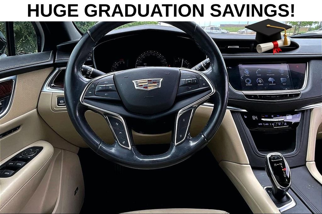 Used 2018 Cadillac XT5 Luxury w/ Driver Awareness Package FWD image 7