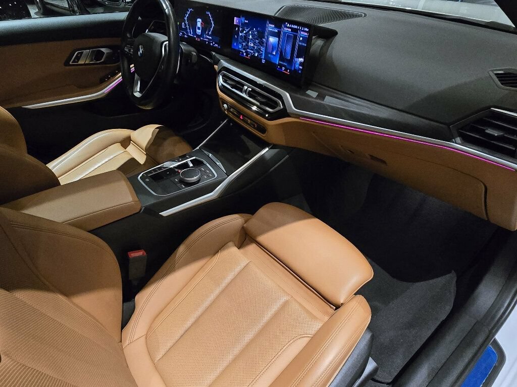 Used 2023 BMW 330i Sedan w/ Convenience Package RWD image 20