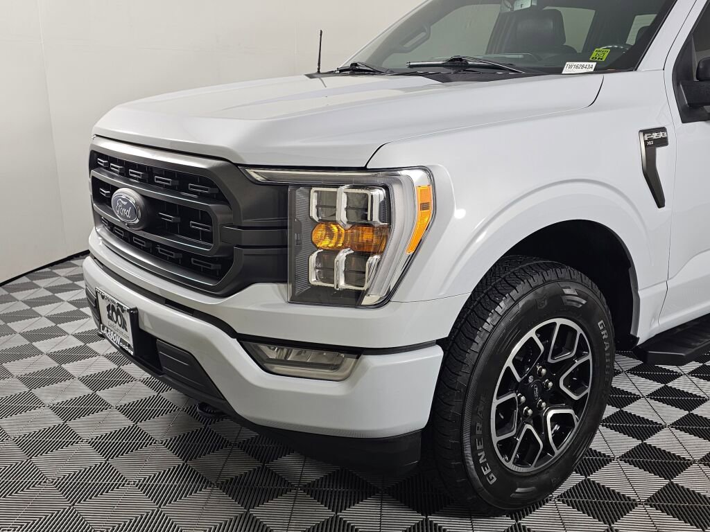 Used 2022 Ford F150 XLT w/ Equipment Group 302A High image 10