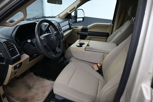 Used 2017 Ford F250 XLT w/ XLT Value Package AWD/4WD image 16
