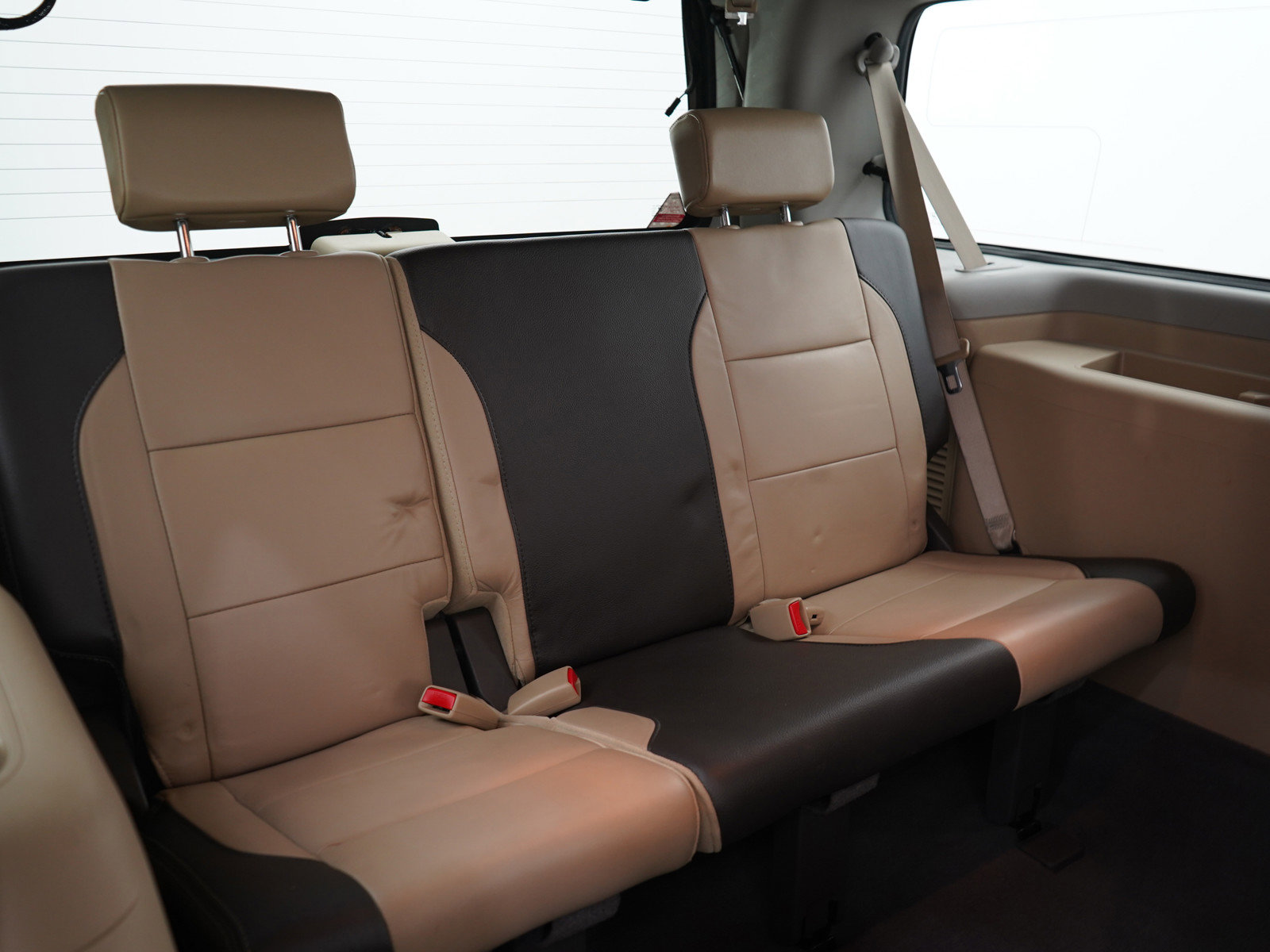 Used 2014 Nissan Armada Platinum w/ Platinum Reserve Package AWD/4WD image 14
