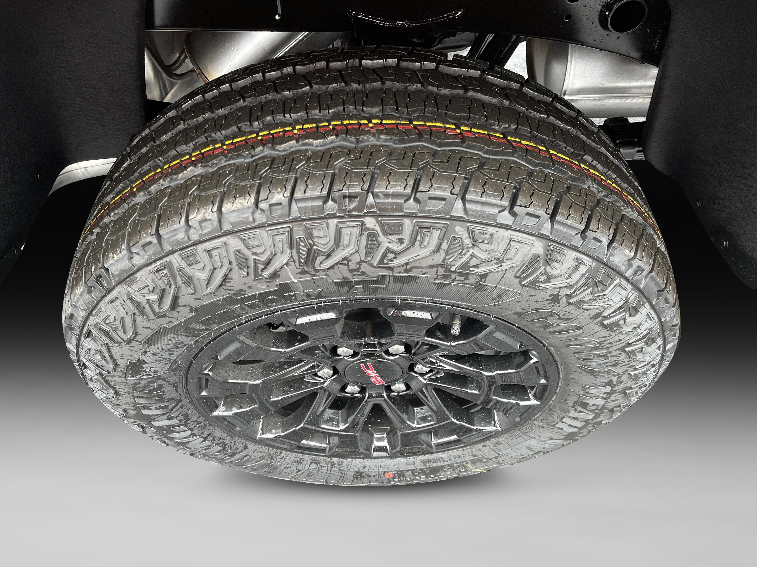 New 2026 GMC Canyon Elevation w/ Convenience Package image 9