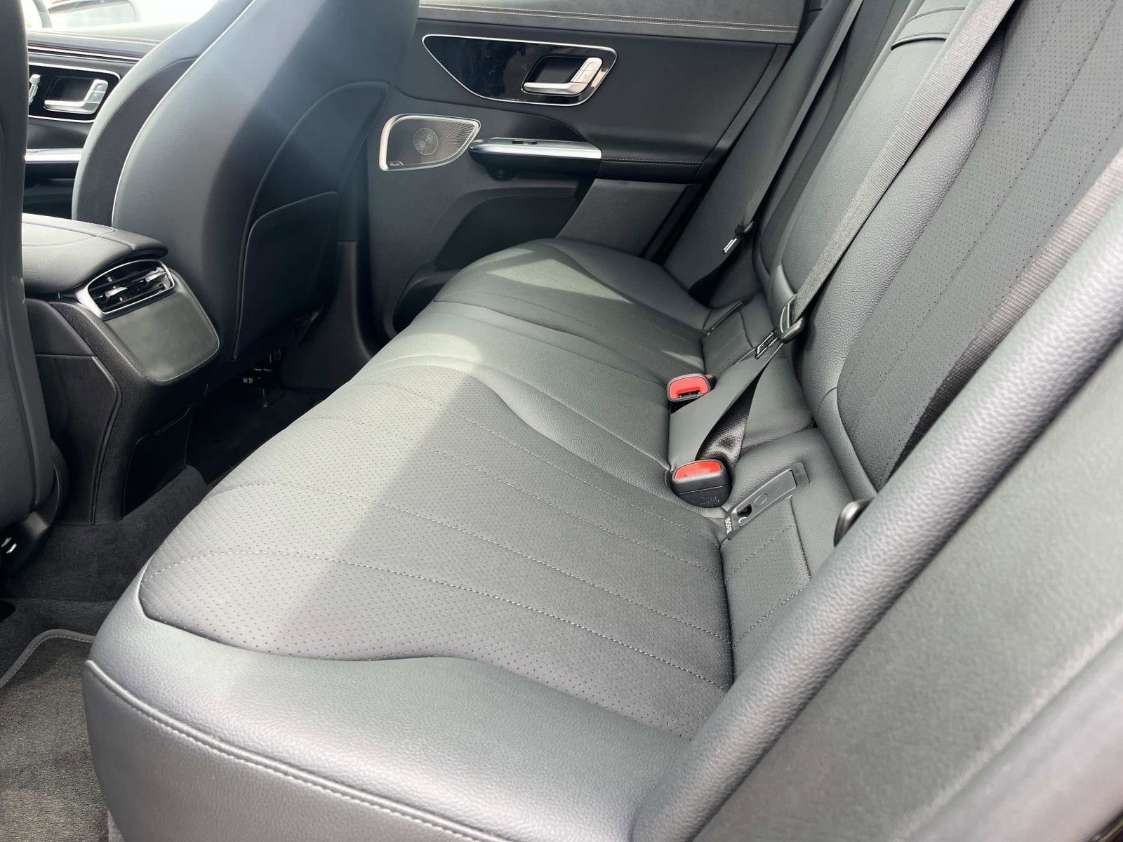 Certified 2023 Mercedes-Benz EQE 350+ 4MATIC SUV image 16