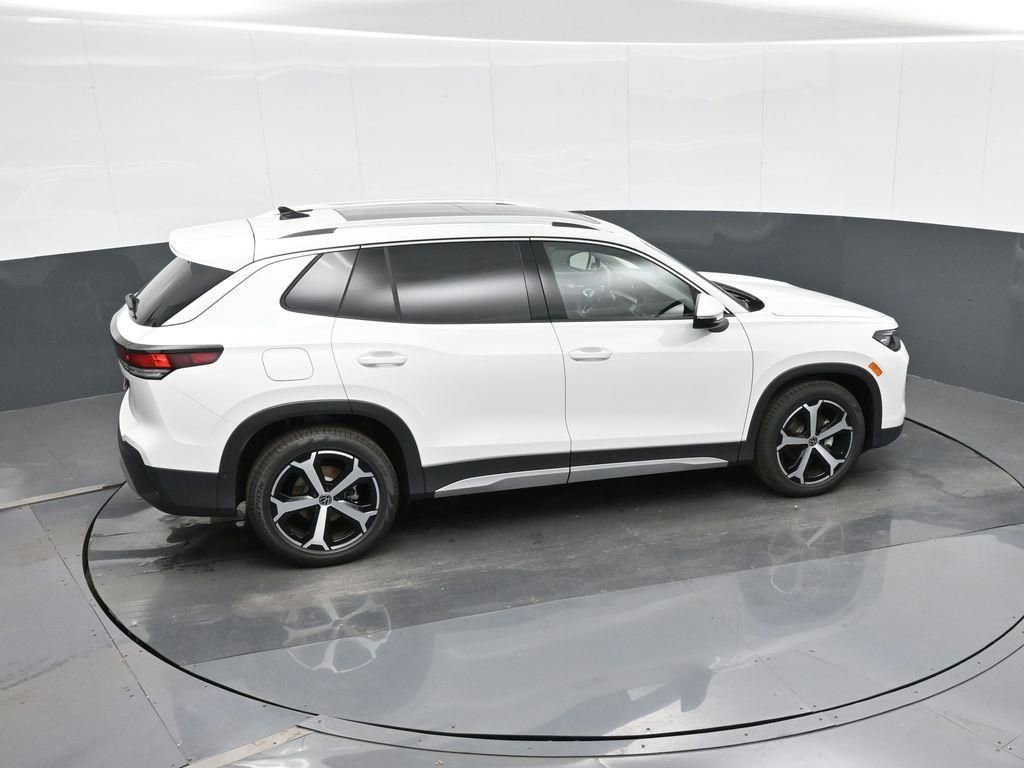 New 2026 Volkswagen Tiguan SE image 22