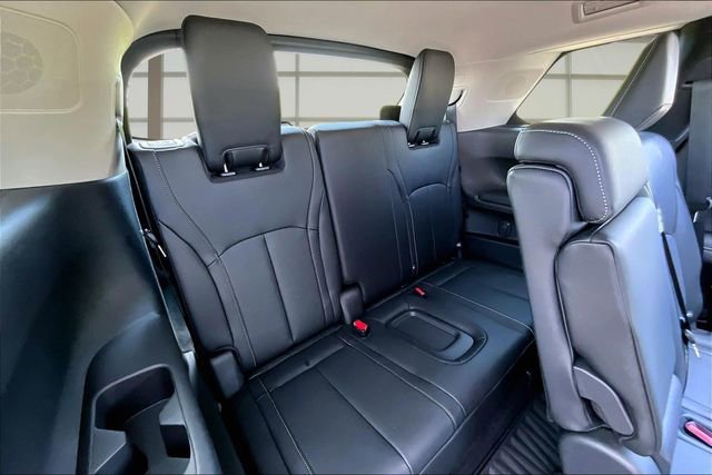 Used 2026 INFINITI QX60 Luxe w/ Cargo Package FWD image 28
