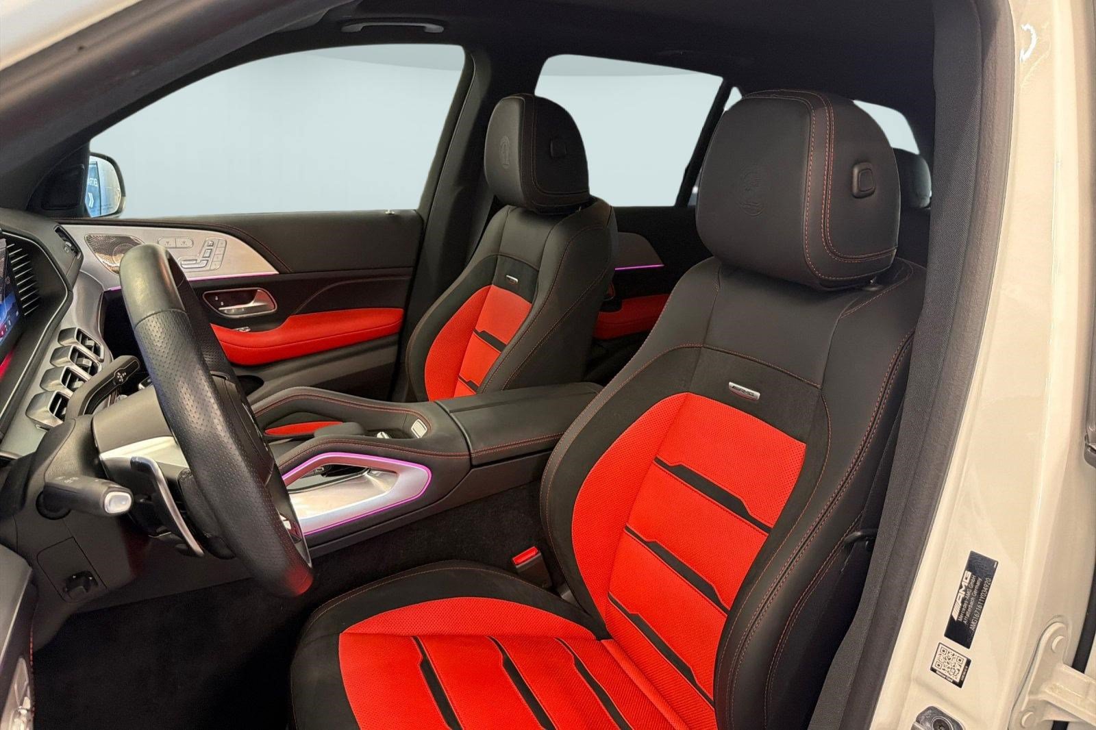 Used 2025 Mercedes-Benz GLE 53 AMG 4MATIC image 5