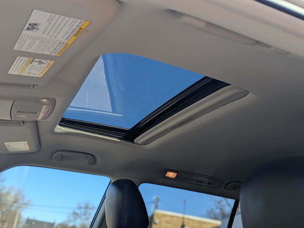 Used 2023 INFINITI QX80 Luxe w/ Cargo Package image 32