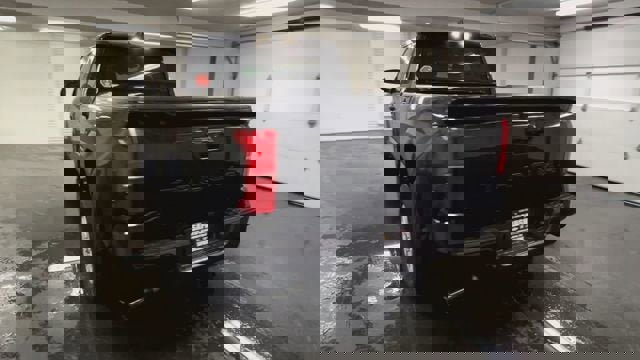 Used 2025 Toyota Tacoma SR5 image 7