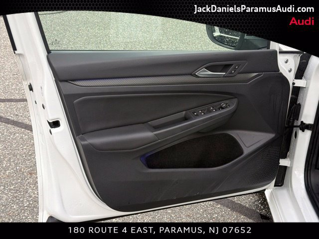 Used 2022 Volkswagen Golf R AWD/4WD image 12