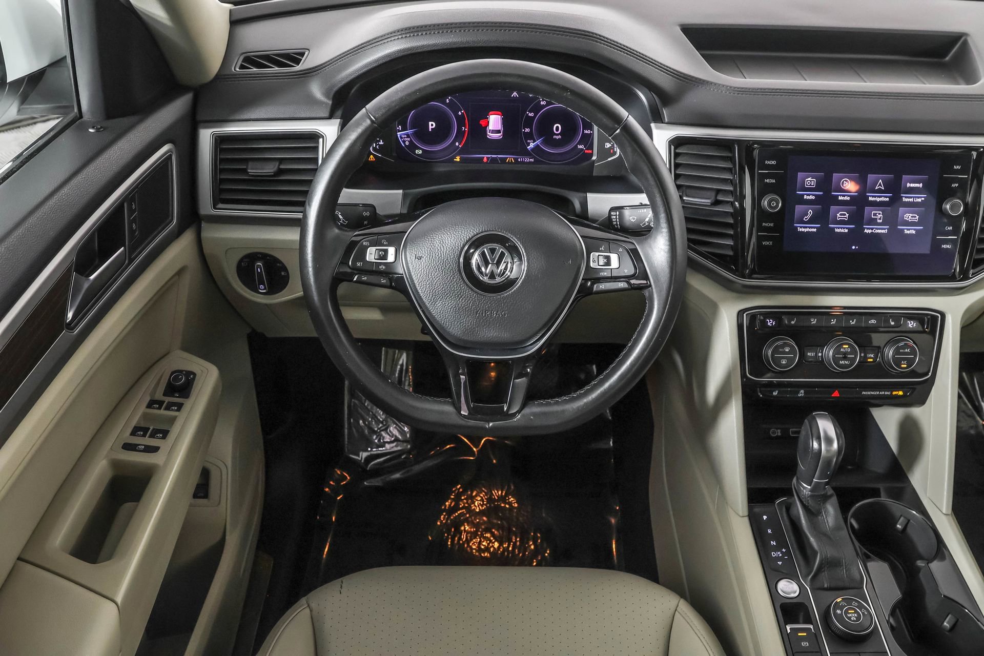 Used 2019 Volkswagen Atlas SEL image 41