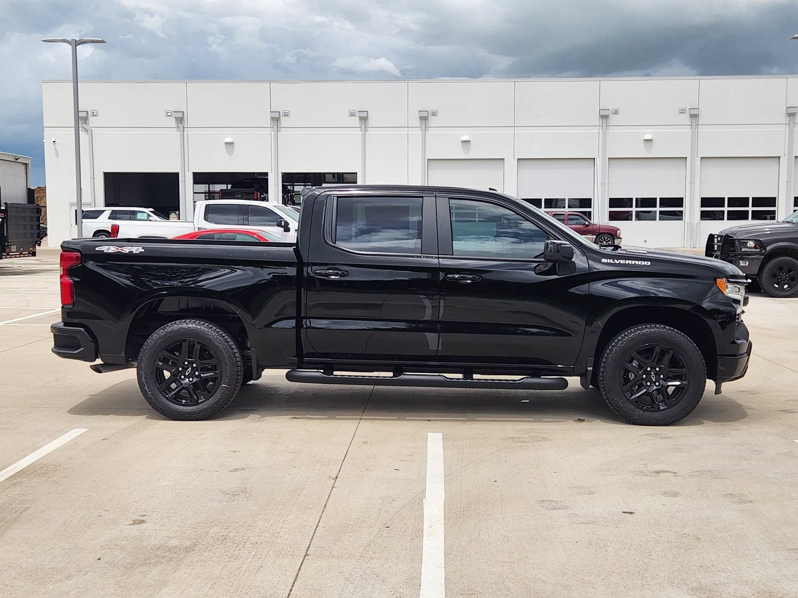New 2026 Chevrolet Silverado 1500 RST w/ RST Select Package AWD/4WD image 7