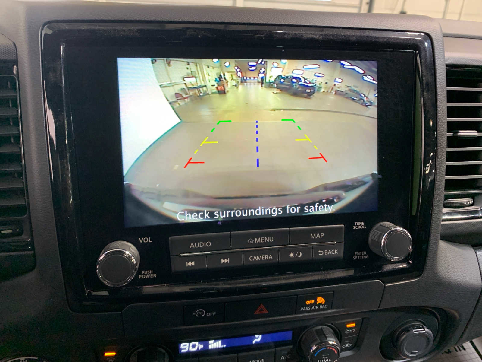 Used 2024 Nissan Frontier PRO-4X w/ Technology Package image 5